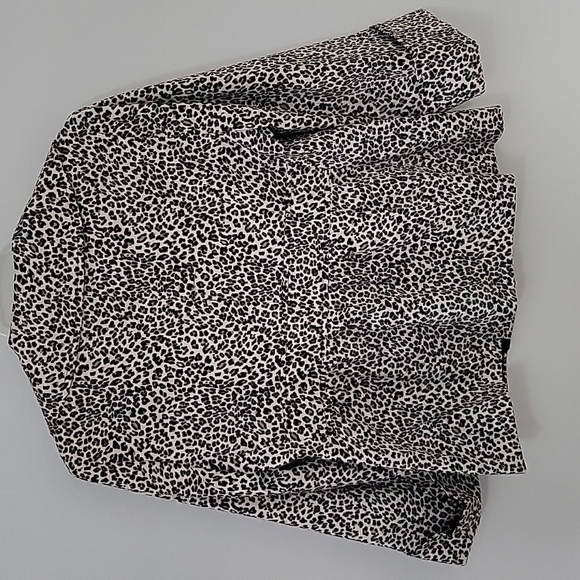 Charles Gray London Animal Print Blazer, Size Medium - Picture 7 of 9